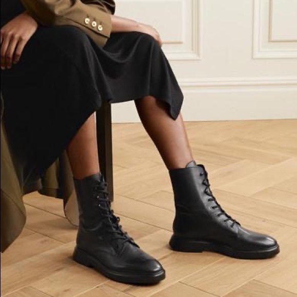 stuart weitzman mckenzee